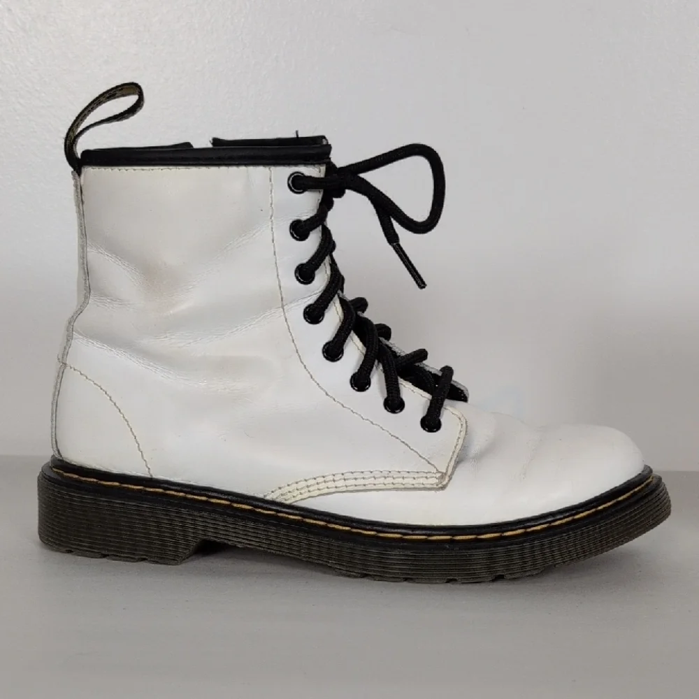 Dr. Martens AirWair Zavala Boots
